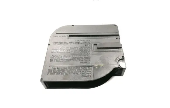 Volkswagen Touareg I CD/DVD changer 7L0