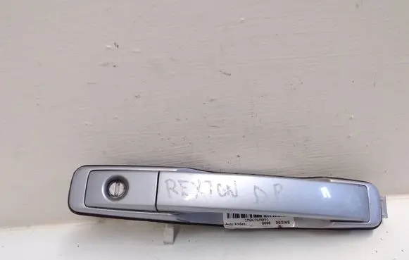 SsangYong Rexton Front door exterior handle