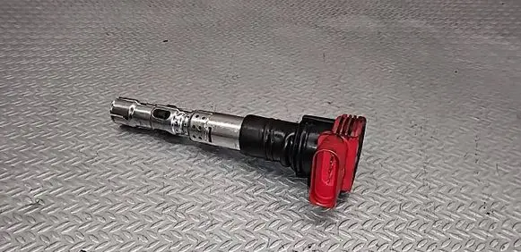 Audi A8 S8 D3 4E High voltage ignition coil 077905115T 78427002