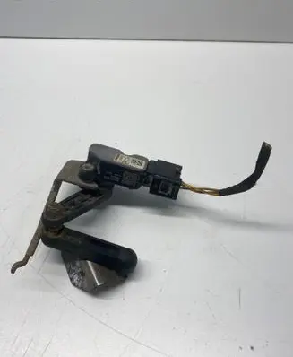 Volvo XC90 Rear air suspension level height sensor 31360331