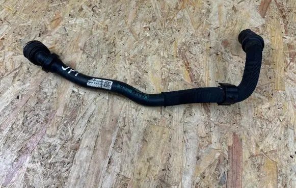 BMW X1 U11 Engine coolant pipe/hose 8841814