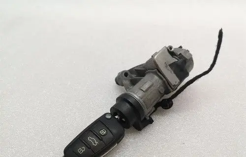 Audi A4 S4 B7 8E 8H Engine control unit/module ECU 4B0905851Q