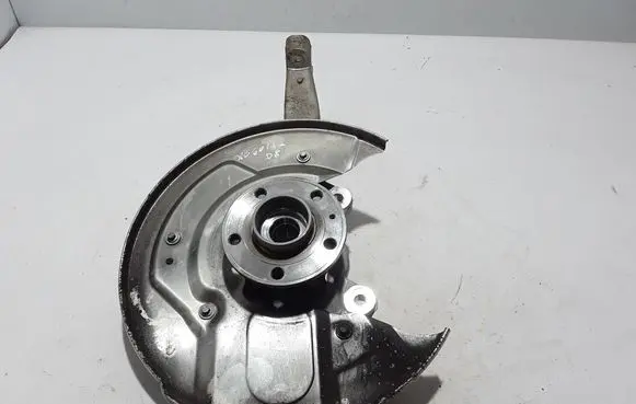 Volvo XC60 Front wheel hub 32298140