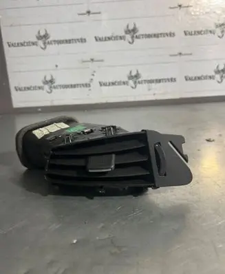 Opel Astra J Dash center air vent grill 13300574 201109261