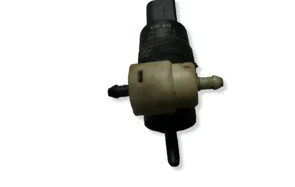 Audi A6 Allroad C6 Windscreen/windshield washer pump 1T0955651A