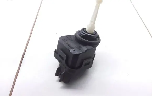 Volvo S40, V40 Headlight level adjustment motor 007878