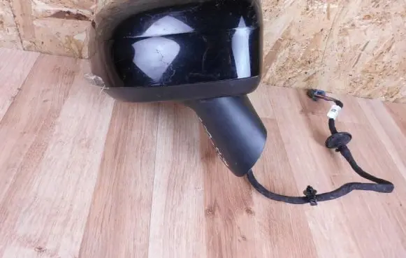 Volvo XC90 Front door wing mirror part E1041443 E1041347