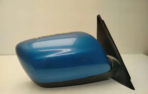 KIA Venga Front door electric wing mirror 
