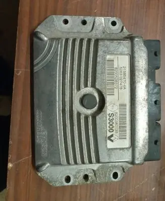 Renault Scenic II - Grand scenic II Engine control unit/module 8200528372 215854704A 8200387138