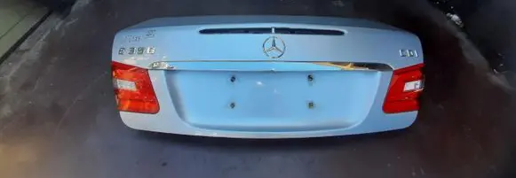 Mercedes-Benz E C207 W207 Tailgate/trunk/boot lid LAKC775