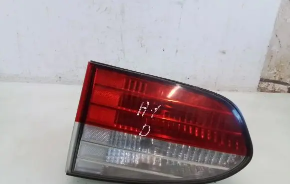 Hyundai H-100 Rear/tail lights