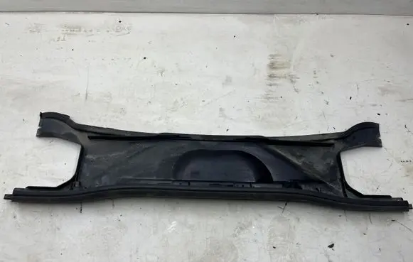 BMW X1 E84 Other engine bay part 15677210 6924277