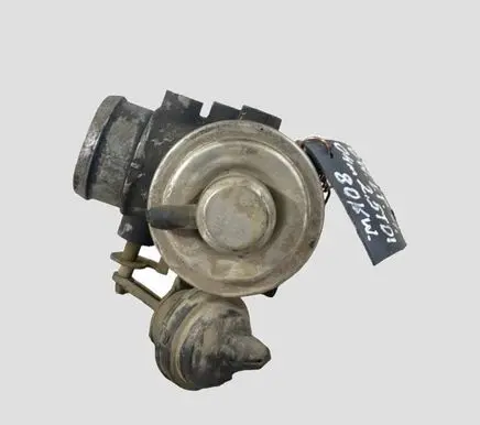 Volkswagen II LT EGR valve 074129637B