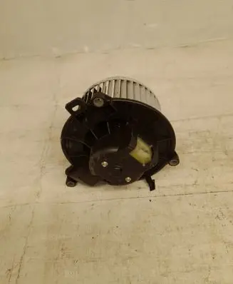 Iveco Daily 4th gen Heater fan/blower 5M8626100