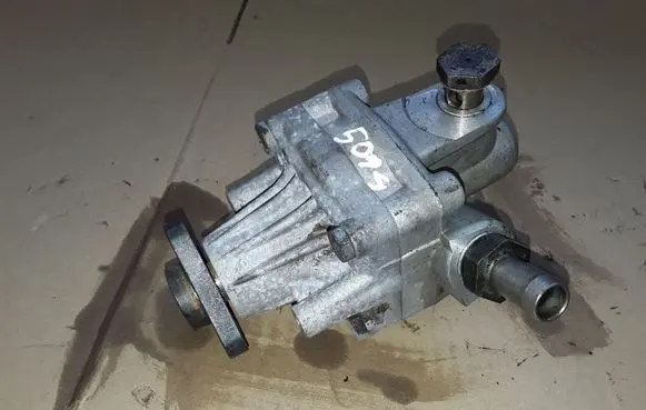 Dodge Caliber Power steering pump NOCODE