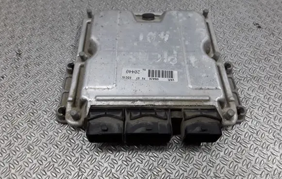 Citroen Xsara Picasso Engine control unit/module 0281010595