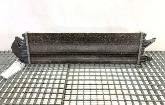 Volkswagen Transporter - Caravelle T6 Coolant radiator 7E0121212A
