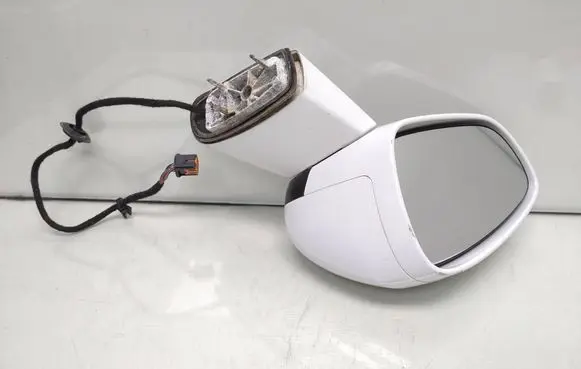 Peugeot RCZ Front door electric wing mirror E1021088 A051801