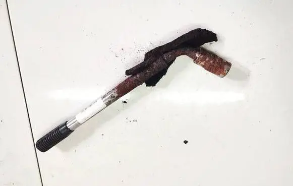 Honda FR-V Wheel nut wrench 