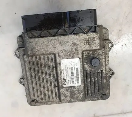 Opel Corsa C Engine control unit/module 55190069 7160002306 4CESWYR3E
