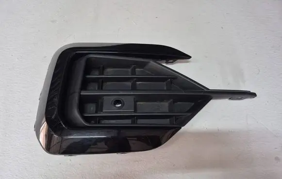 Volkswagen Touareg III Front fog light trim/grill 760853666F