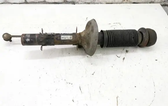Audi TT Mk1 Front shock absorber/damper 8N0413031M 18M9B1