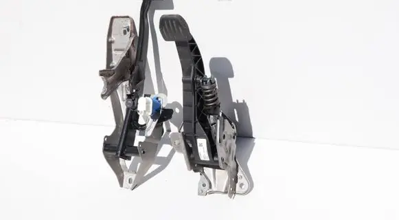 Volvo V60 Clutch pedal 31423685 31341099