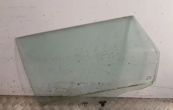 Nissan Primera Rear door window glass 43R00049