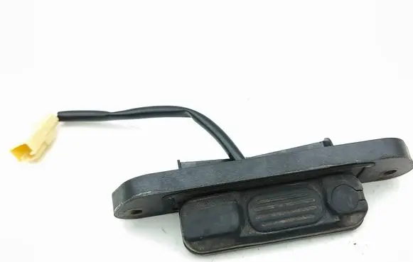 Citroen C-Crosser Tailgate opening switch 