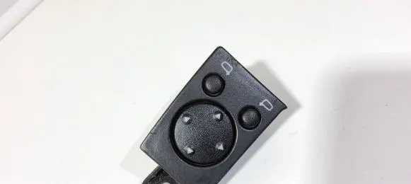Audi A6 S6 C4 4A Wing mirror switch 4A0959565 03838201