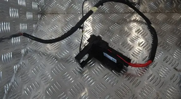 Volvo XC40 Positive cable (battery) 32331512