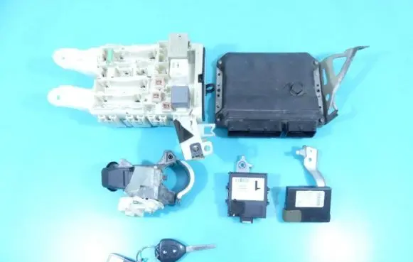 Toyota Auris 150 Engine control unit/module ECU 89661-02D81 IMPRK1335309