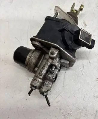 Mercedes-Benz CL C215 Master brake cylinder A0004300312