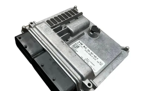 Skoda Octavia Mk3 (5E) Engine control unit/module 04L907445E 28499989