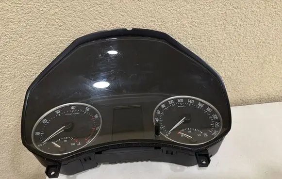 Skoda Octavia Mk2 (1Z) Speedometer (instrument cluster) 1Z0920803K
