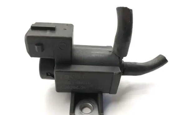 Toyota Avensis T250 Turbo solenoid valve 258600R010