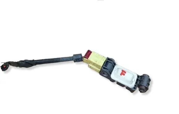 Audi A3 S3 8P Airbag deployment crash/impact sensor 8J0959651 024115 010612