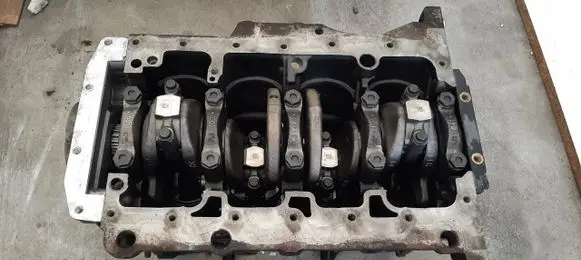 Volkswagen Golf V Engine block 03L103021AL
