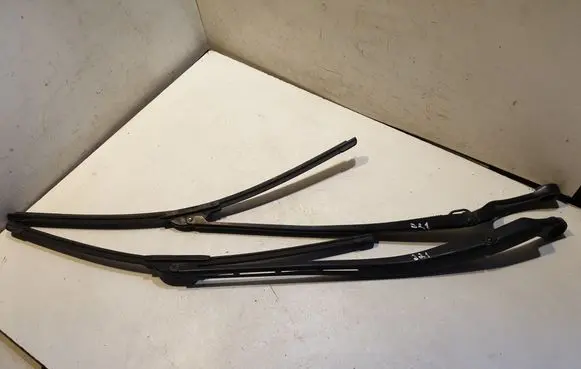 Audi A4 S4 B6 8E 8H Front wiper blade arm 8E1955408C 8E1955407C