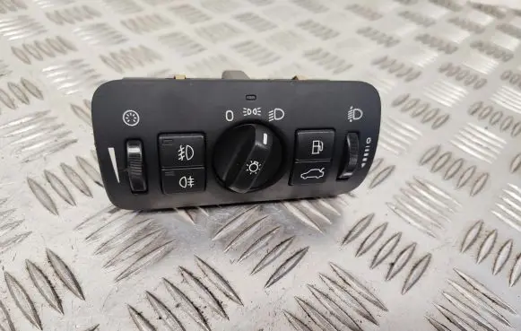 Volvo XC60 Light switch 30739415