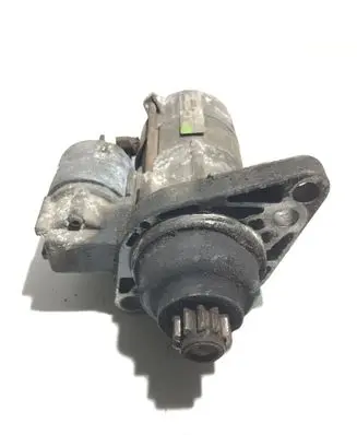 Volkswagen Touran I Starter motor 02Z911023H D7GS8 10411100DB