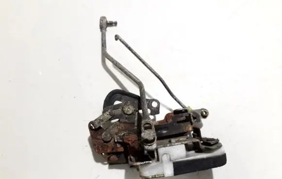 SsangYong Musso Rear door lock