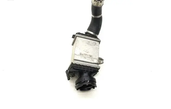 BMW 7 G11 G12 Intercooler radiator 8619391