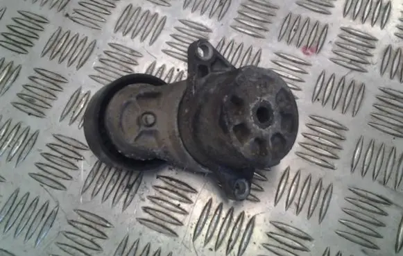 Mercedes-Benz Sprinter W906 Generator/alternator belt tensioner A6512001870