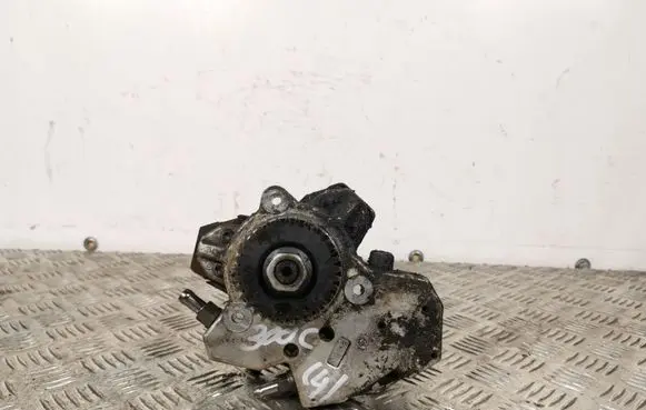 Chrysler 300 - 300C Fuel injection high pressure pump A6420700501