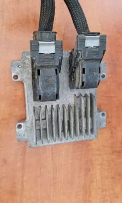 Opel Astra J Engine control unit/module 12654172