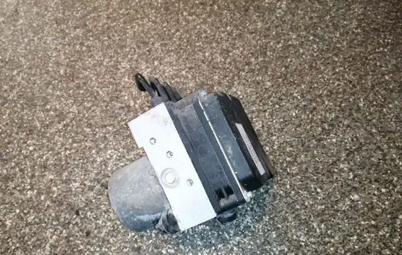Audi A6 S6 C6 4F ABS Pump 4F0910517E 0265950359