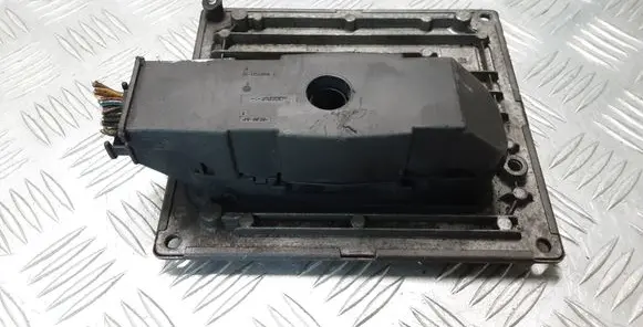 Ford Fiesta Engine control unit/module 6S6112A650MD S120977322
