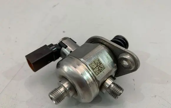Porsche 911 992 Fuel injection high pressure pump 0PB127025A