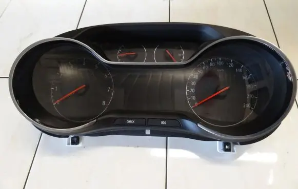 Opel Grandland X Speedometer (instrument cluster) 982264038000